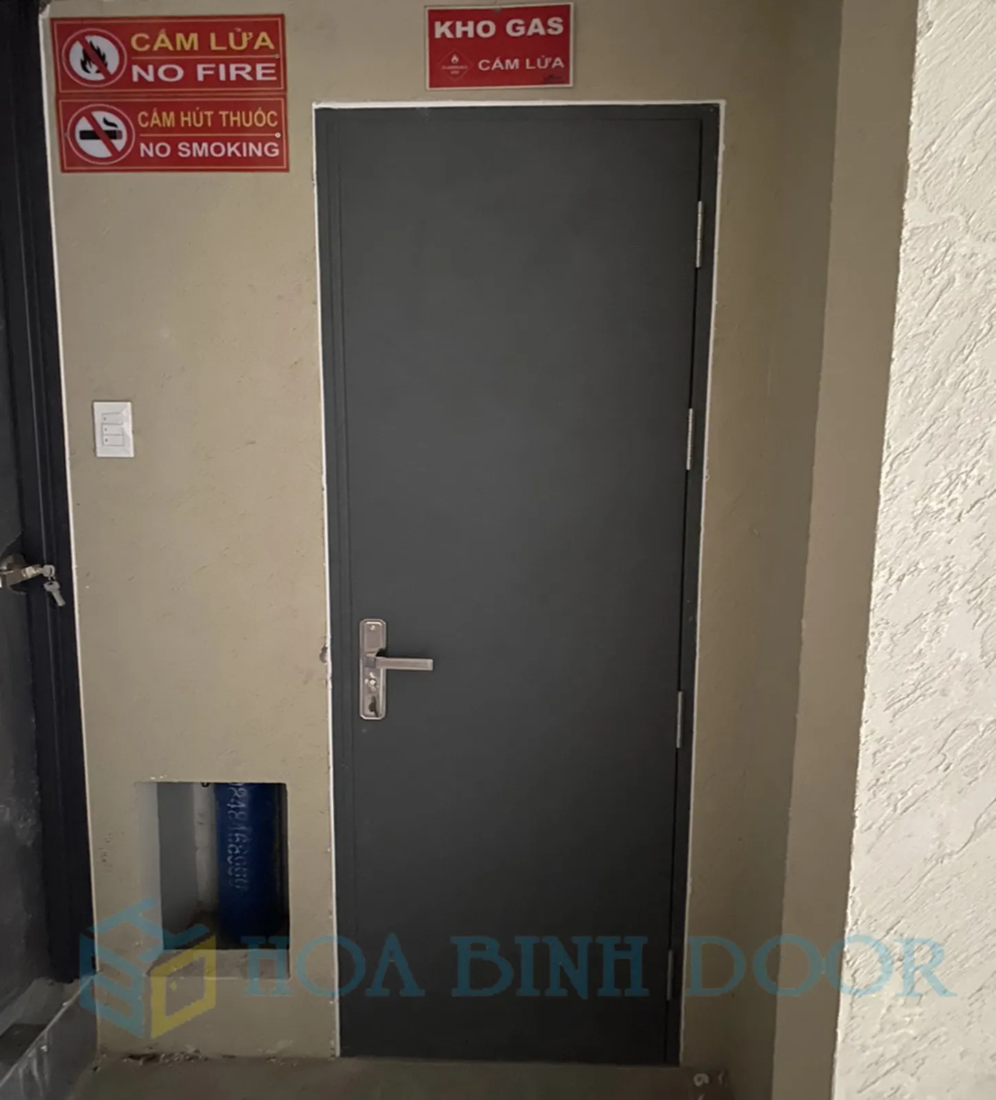 BÁO GIÁ CỬA THÉP CHỐNG CHÁY - THÁNG 7/2025 - CỬA THÉP CHỐNG CHÁY LÀ GÌ