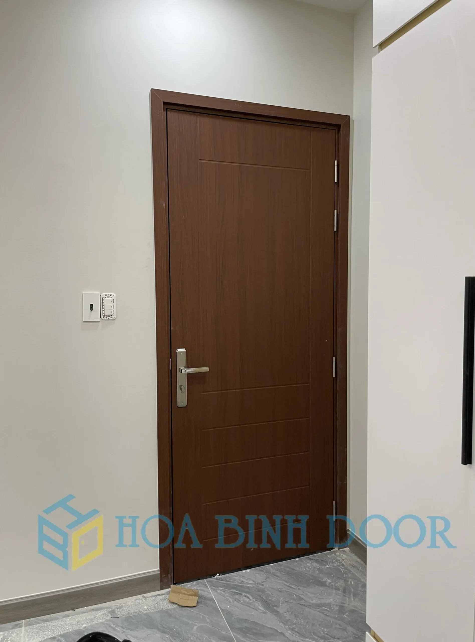 CỬA NHỰA COMPOSITE TẠI LONG KHÁNH - ĐỒNG NAI - CỬA NHỰA GIÁ RẺ