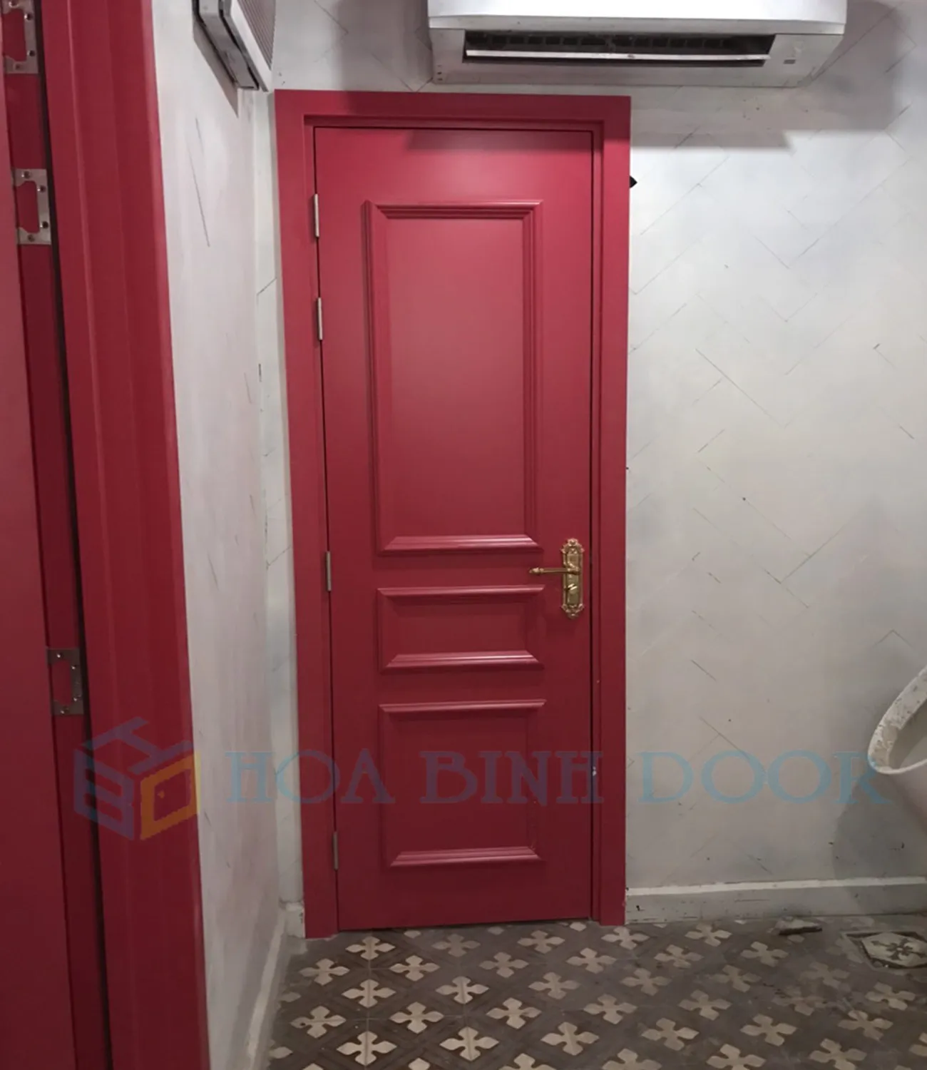 CỬA NHỰA COMPOSITE PHÀO CHỈ NỔI MỚI NHẤT HIỆN NAY