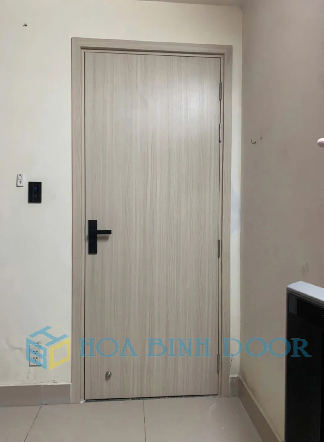 CỬA NHỰA COMPOSITE TẠI BÌNH THẠNH - CỬA NHỰA GIÁ RẺ