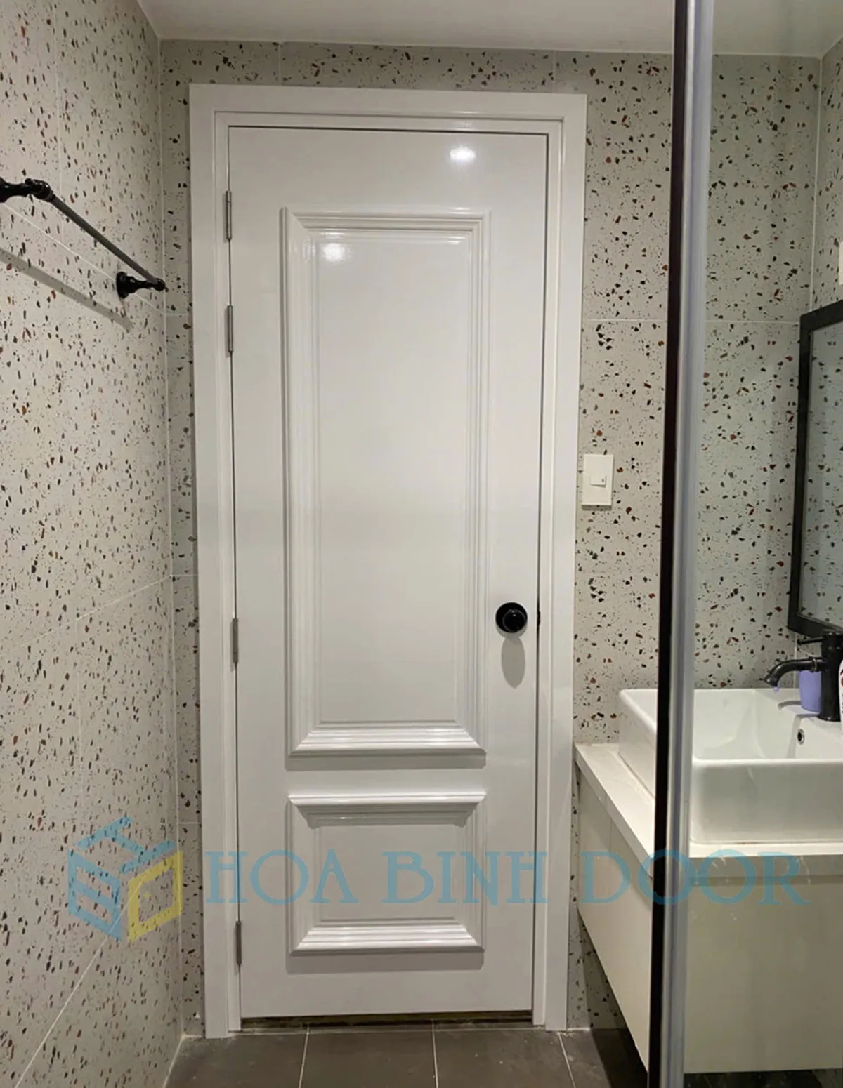 CỬA NHỰA COMPOSITE PHÀO CHỈ NỔI MỚI NHẤT HIỆN NAY