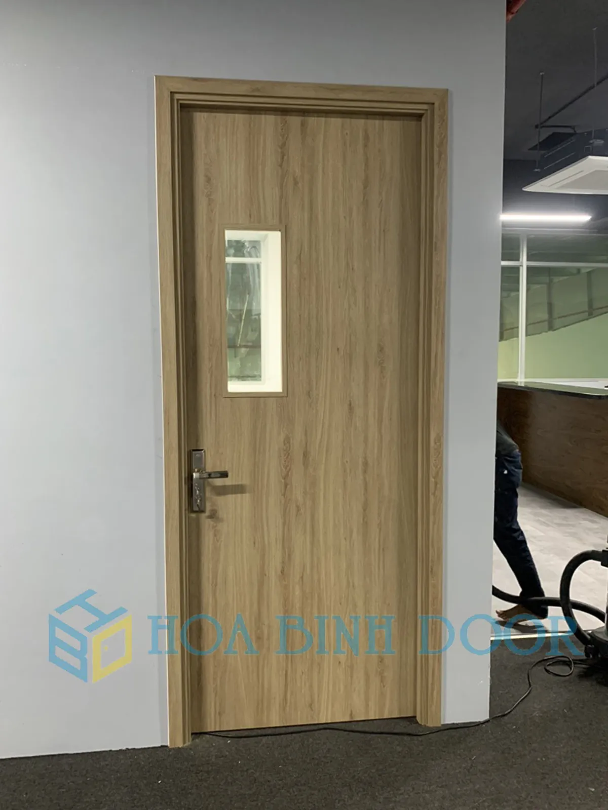 CỬA GỖ CÔNG NGHIỆP MDF MELAMINE TẠI QUẬN 12 - MẪU CỬA HIỆN ĐẠI