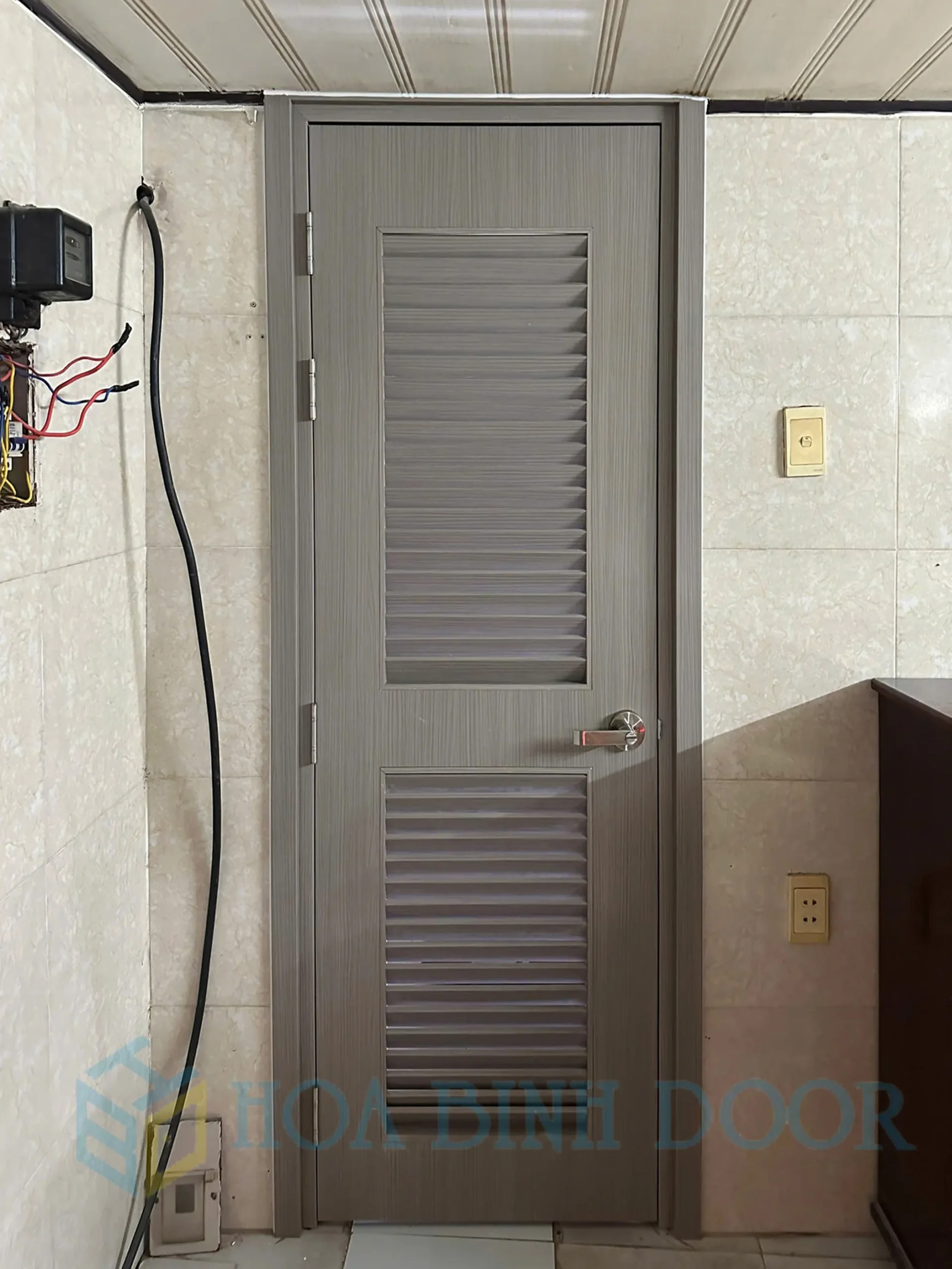 CỬA NHỰA COMPOSITE TẠI XUÂN LỘC - ĐỒNG NAI 