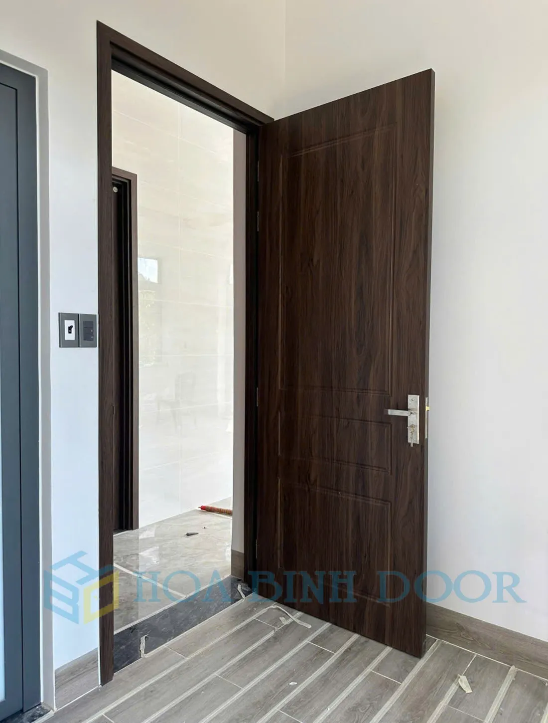 CỬA NHỰA COMPOSITE TẠI THỐNG NHẤT / ĐỒNG NAI - MẪU CỬA ĐẸP