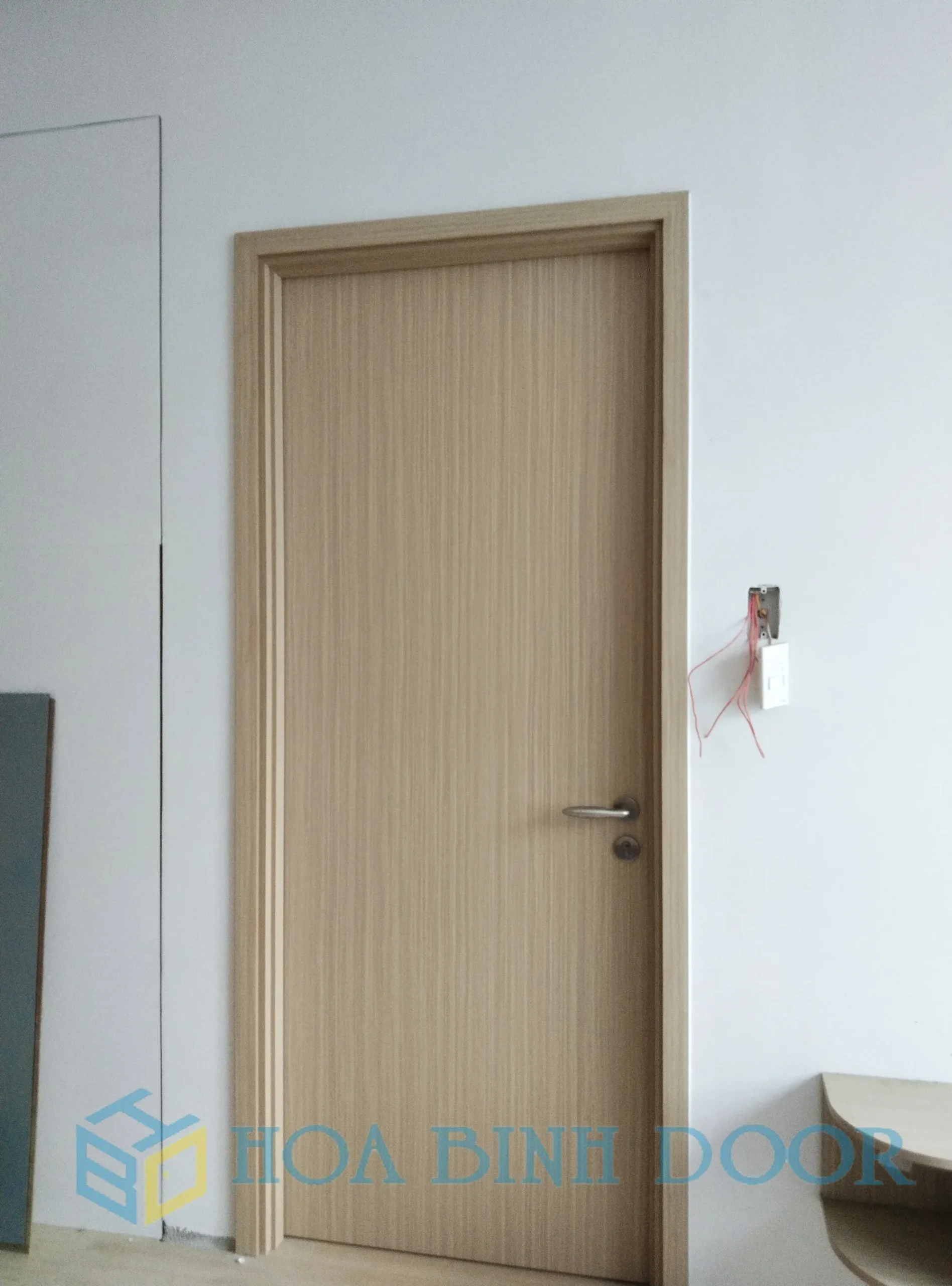 CỬA GỖ CÔNG NGHIỆP MDF MELAMINE TẠI TÂN THUẬN - HỒ CHÍ MINH