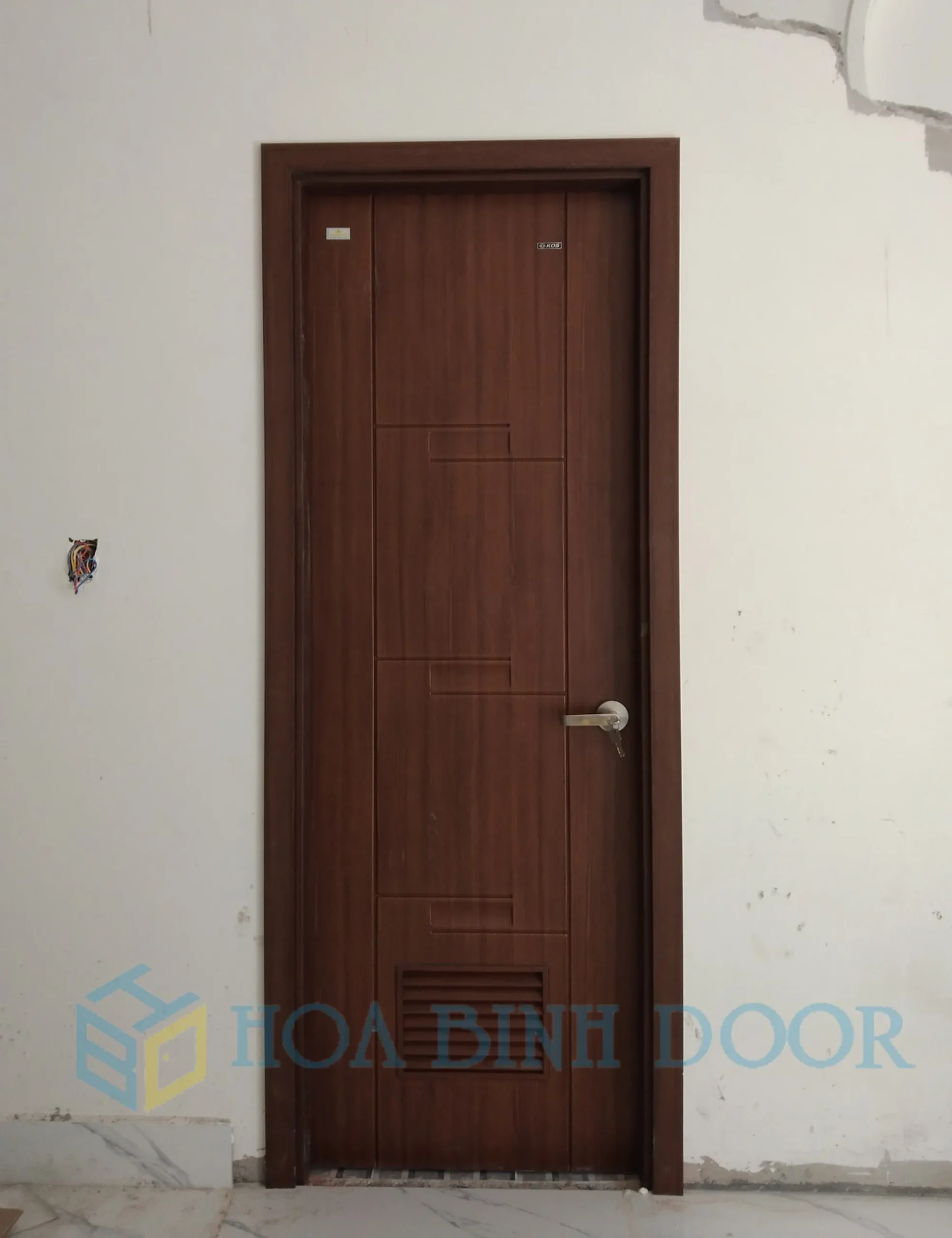 CỬA NHỰA ABS HÀN QUỐC TẠI PHƯỜNG PHÚ THỌ - HỒ CHÍ MINH