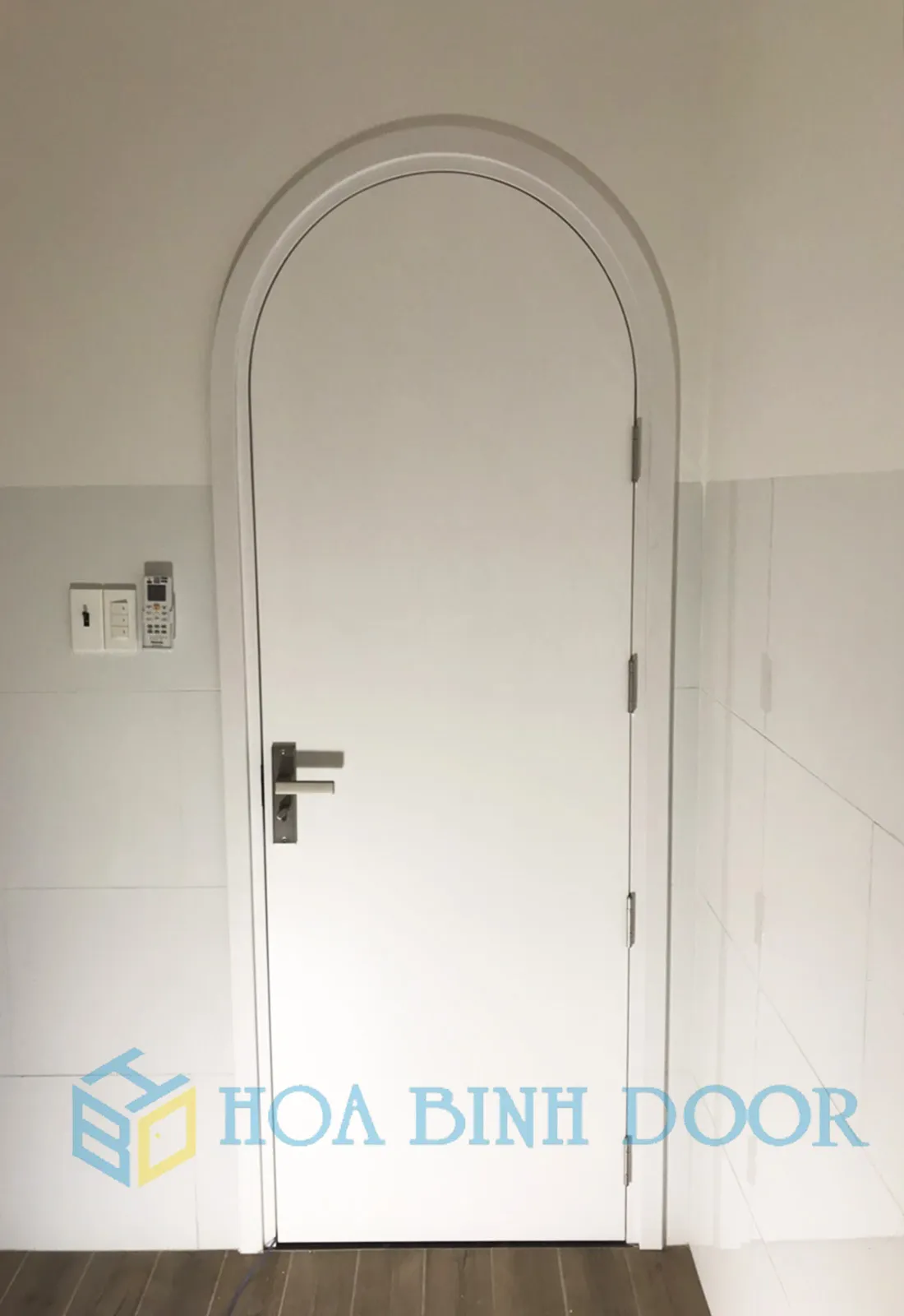 CỬA VÒM NHỰA COMPOSITE TẠI DIÊN HỒNG - HỒ CHÍ MINH