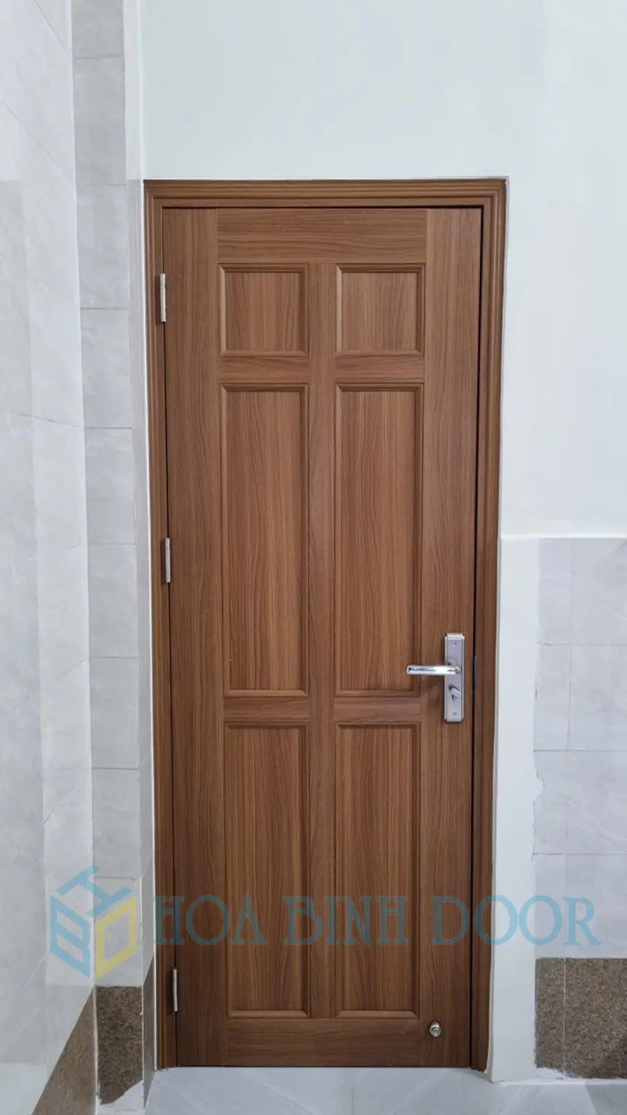 CỬA NHỰA ĐÀI LOAN TẠI PHƯỜNG PHÚ THỌ - HỒ CHÍ MINH