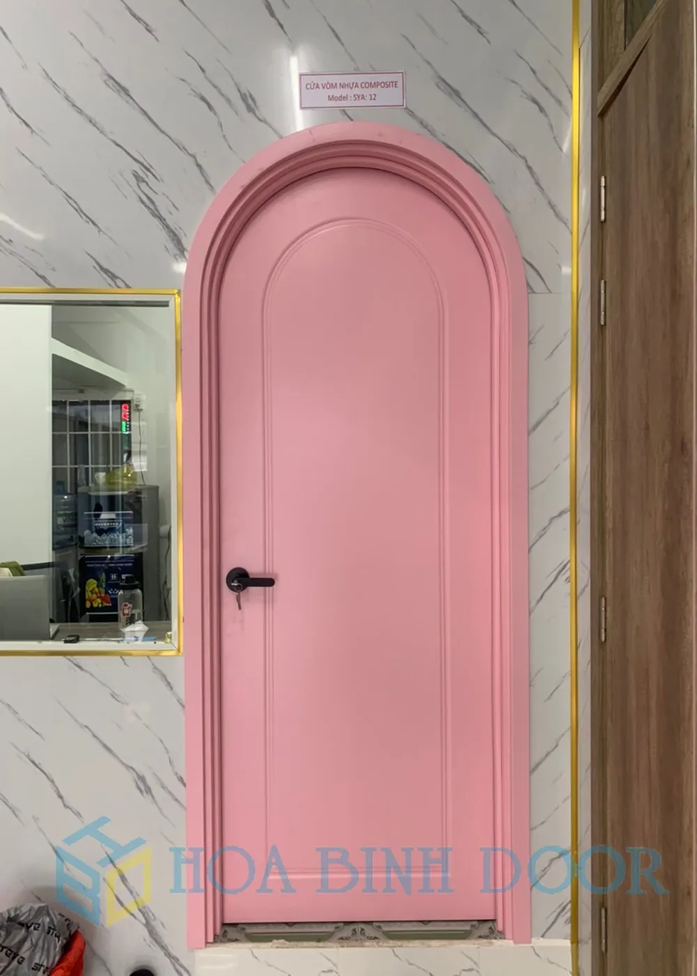 CỬA VÒM NHỰA COMPOSITE TẠI PHƯỜNG BÌNH ĐÔNG - HỒ CHÍ MINH